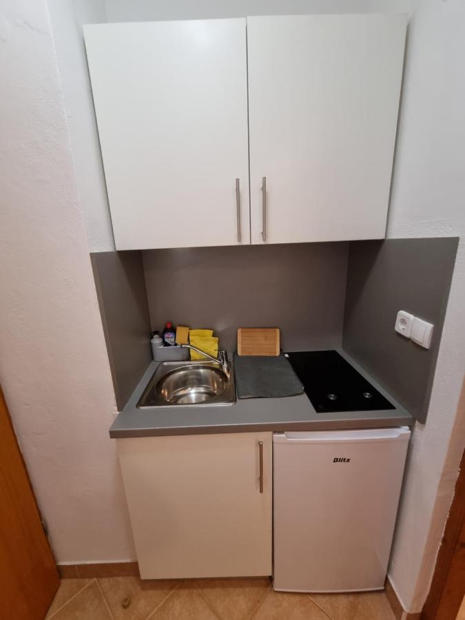 ביוגראד נה מורו Apartments Lili מראה חיצוני תמונה